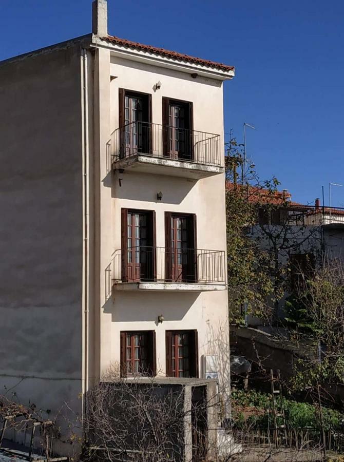 Отель Piso Alonia Арахова Экстерьер фото